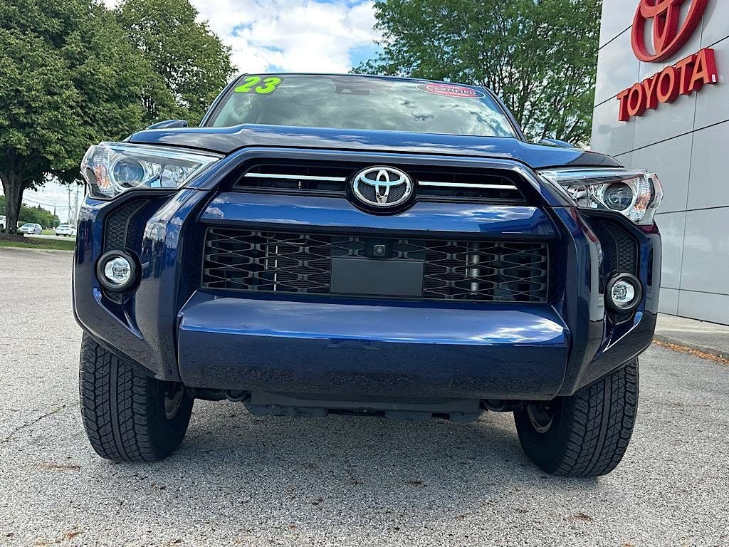 Certified 2023 Toyota 4Runner SR5 Premium w/ Moonroof Package AWD/4WD image 9