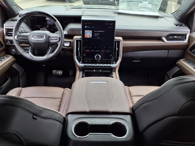 New 2026 GMC Yukon Denali Ultimate AWD/4WD image 4