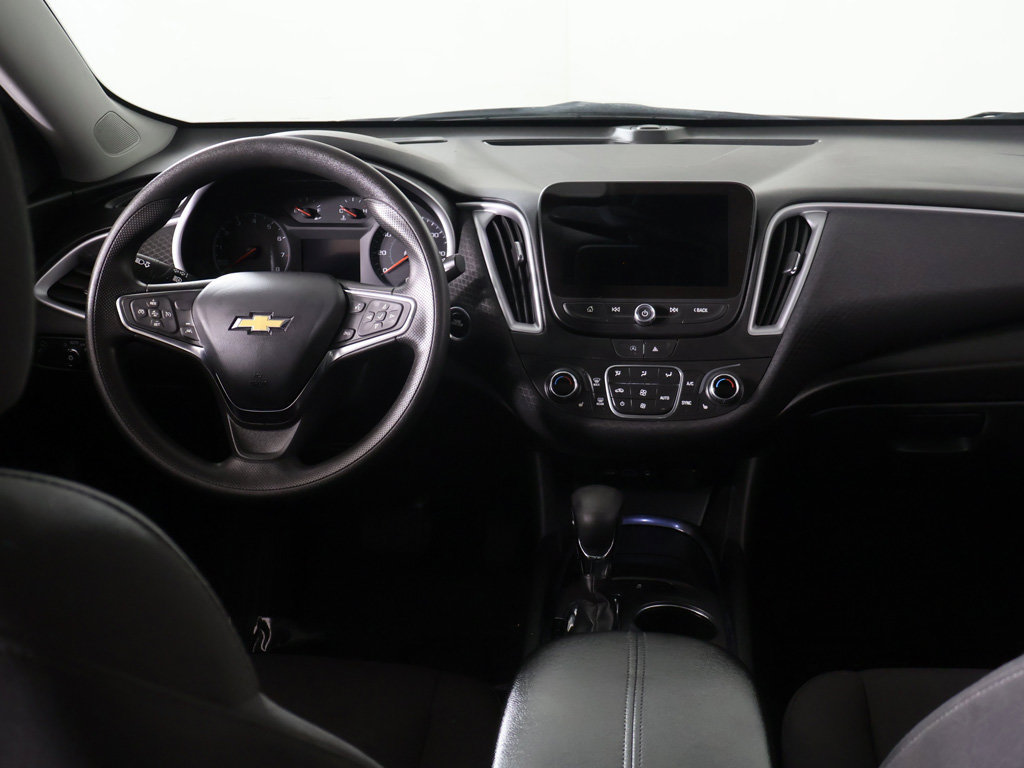 Used 2023 Chevrolet Malibu LT FWD image 30