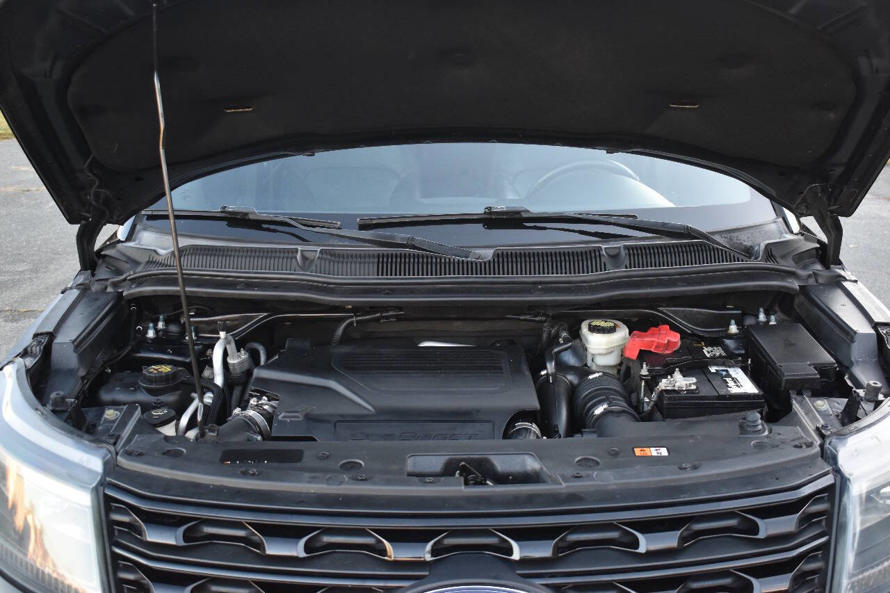 Used 2016 Ford Explorer Sport w/ Equipment Group 401A image 34