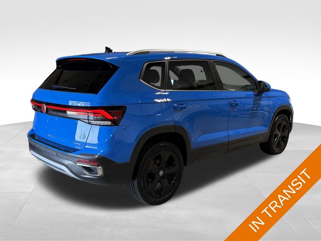 Used 2025 Volkswagen Taos SEL AWD/4WD image 39