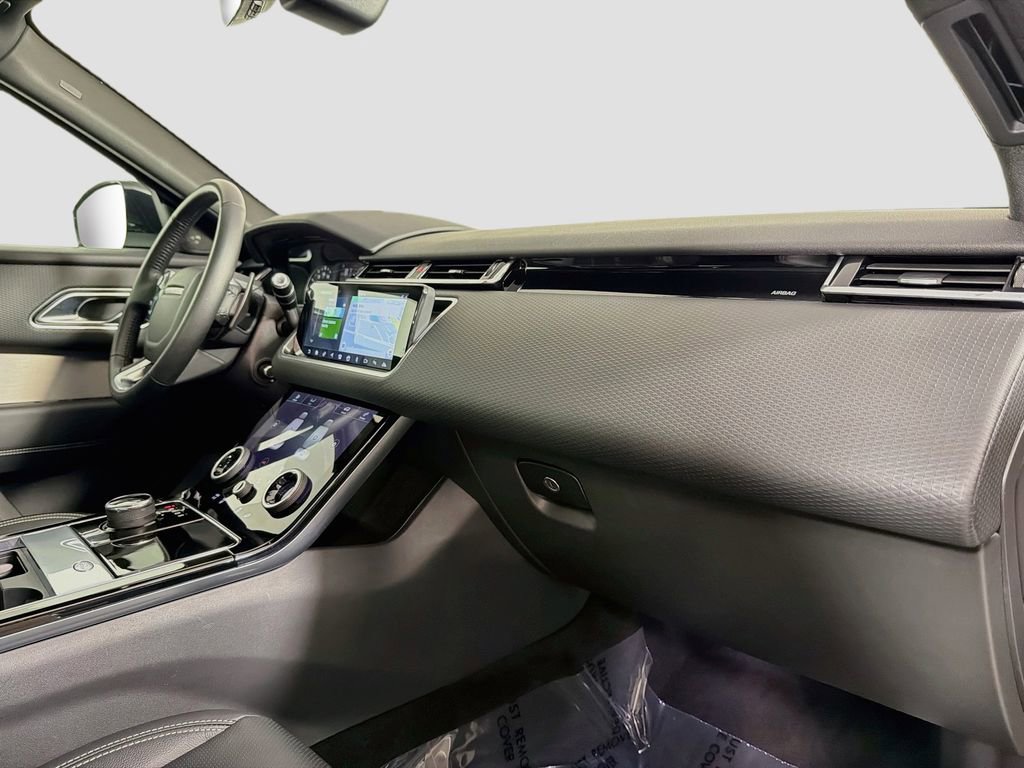 Used 2020 Land Rover Range Rover Velar S AWD/4WD image 31