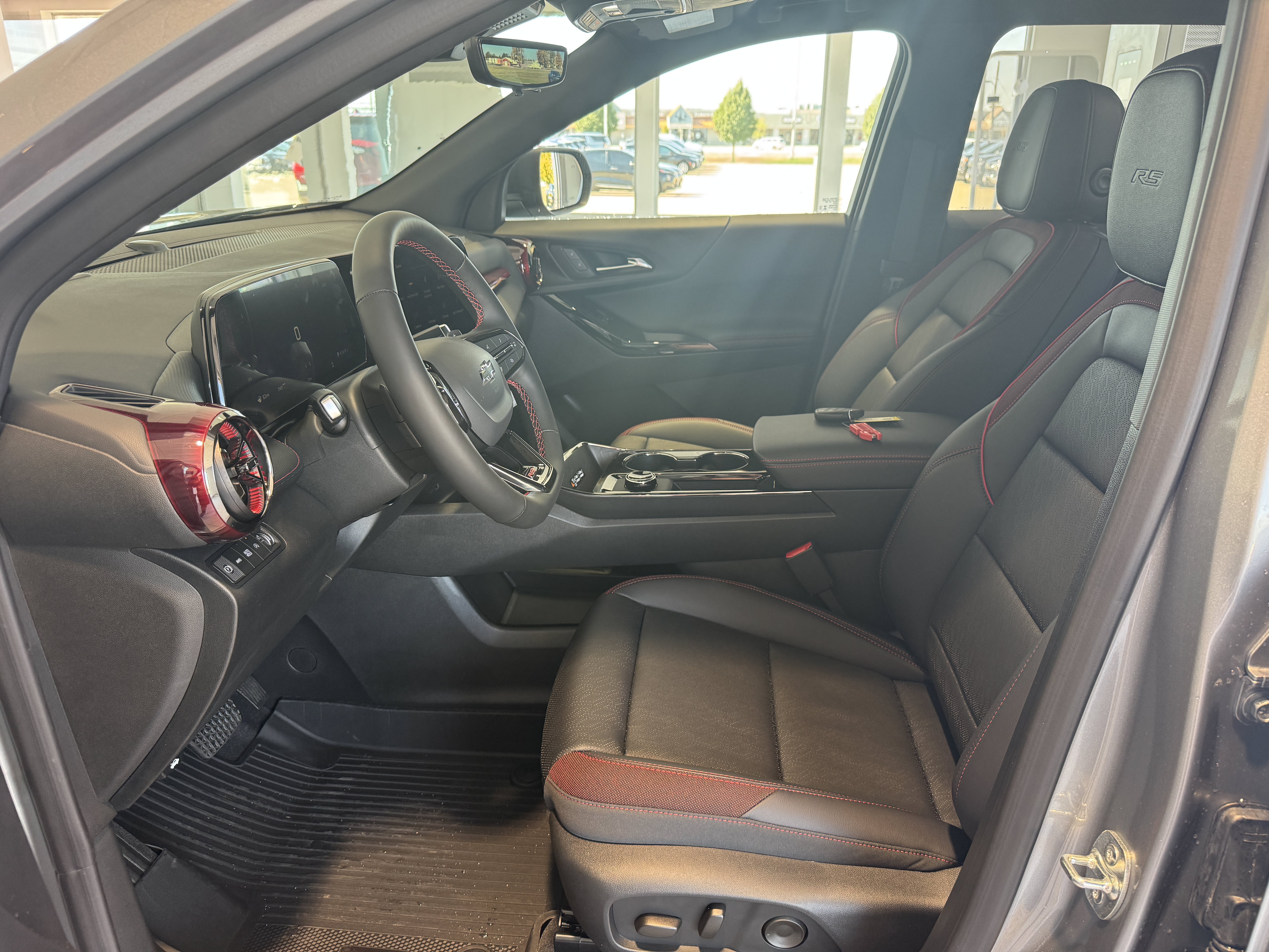 New 2027 Chevrolet Equinox RS w/ Safety and Technology Package AWD/4WD image 2