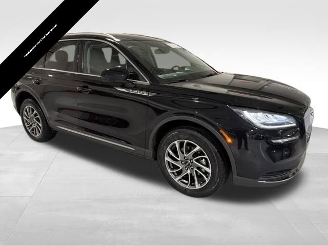 Certified 2022 Lincoln Corsair AWD w/ Equipment Group 101A image 11