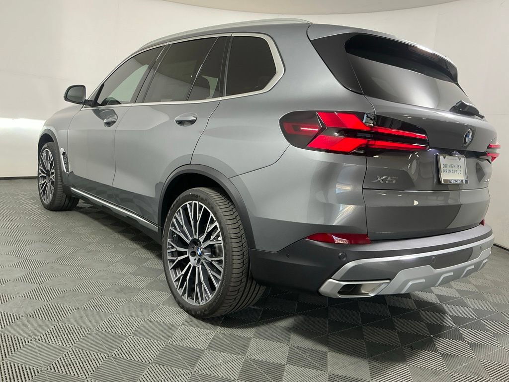New 2026 BMW X5 xDrive40i w/ Climate Comfort Package AWD/4WD image 7