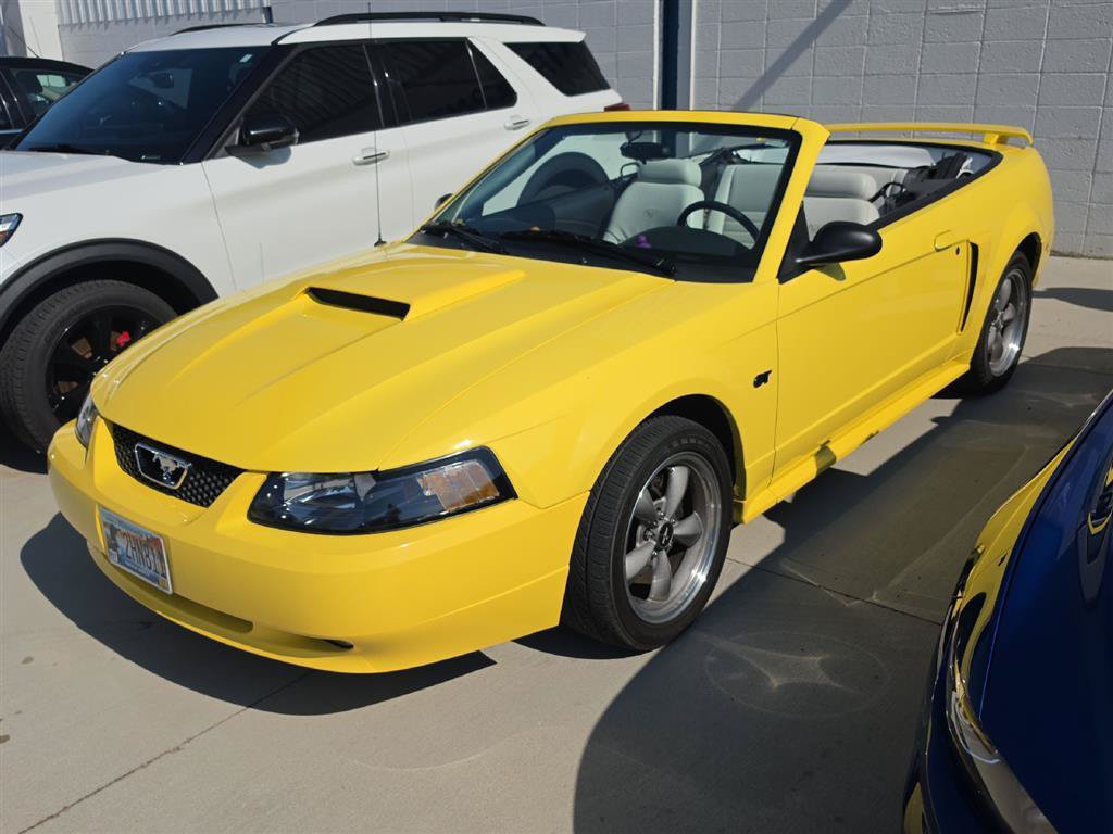 Used 2001 Ford Mustang GT Premium RWD image 34