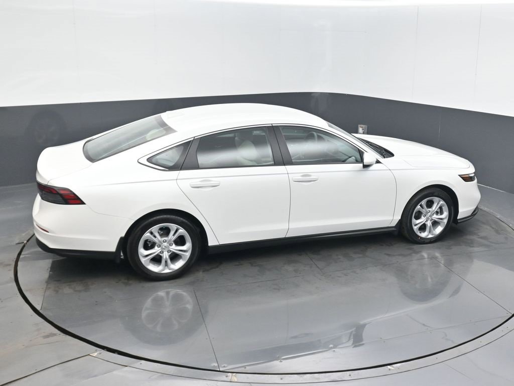 Certified 2024 Honda Accord LX image 24