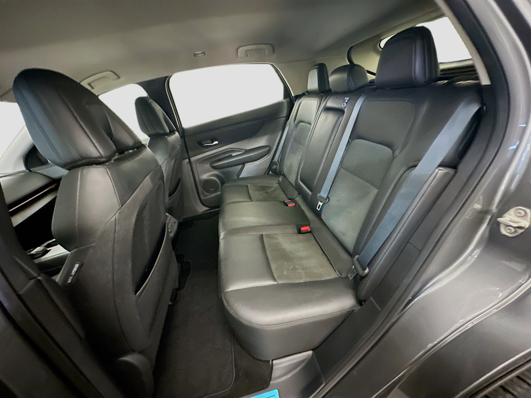 Used 2023 Nissan Ariya AWD image 29