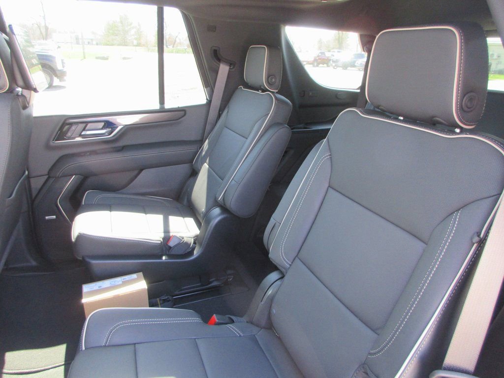 New 2026 GMC Yukon Elevation w/ Elevation Premium Package image 13