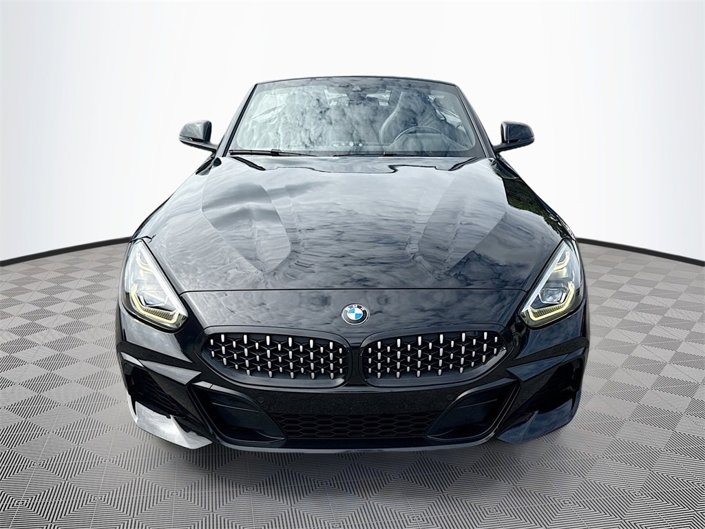 Used 2019 BMW Z4 sDrive30i w/ M Sport Package image 2