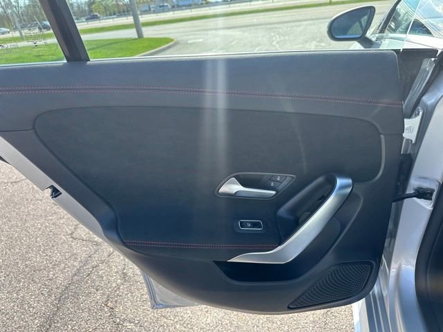 Certified 2022 Mercedes-Benz CLA 250 4MATIC image 17