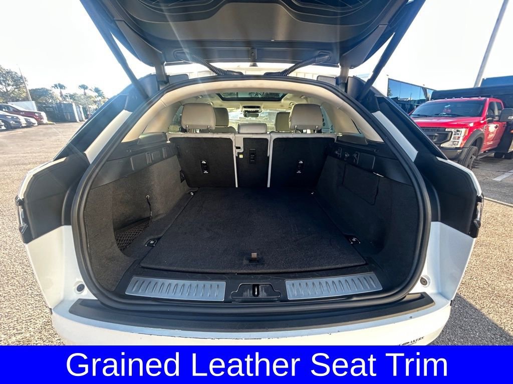 Used 2025 Land Rover Range Rover Velar Dynamic SE AWD/4WD image 28