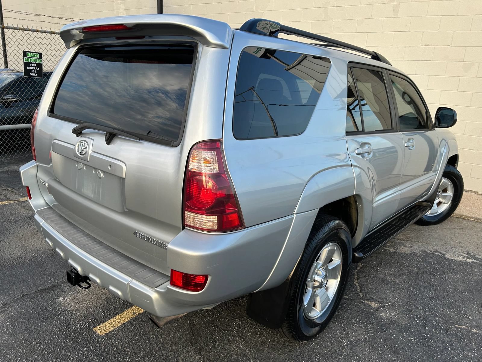 Used 2005 Toyota 4Runner Sport RWD image 6