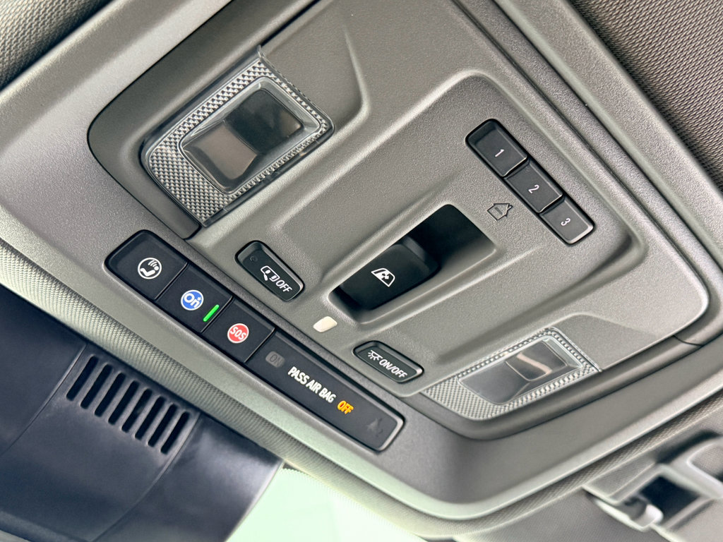 Used 2024 Chevrolet Silverado 2500 LT w/ Midnight Edition image 27