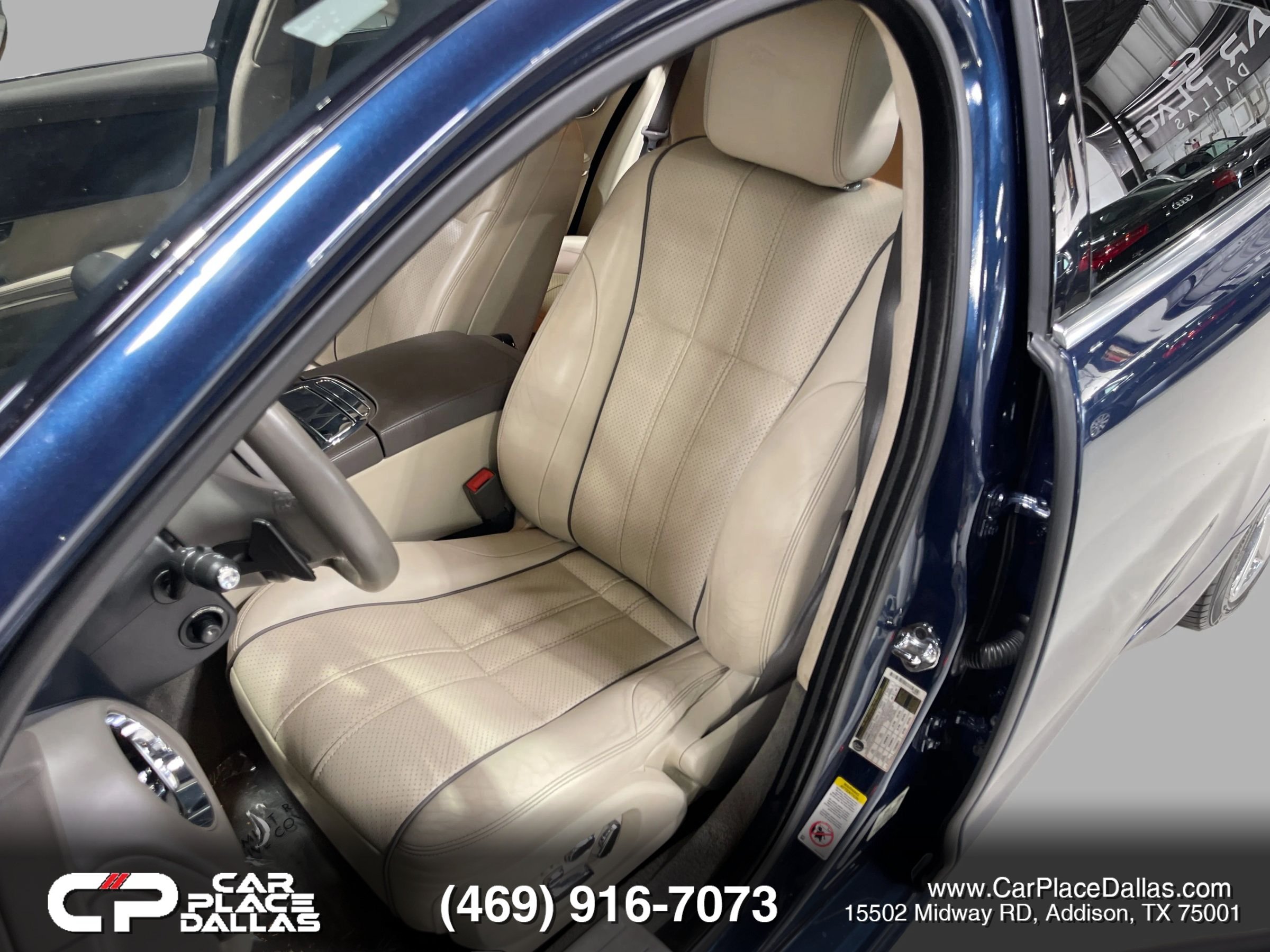 Used 2013 Jaguar XJ L Portfolio RWD image 18