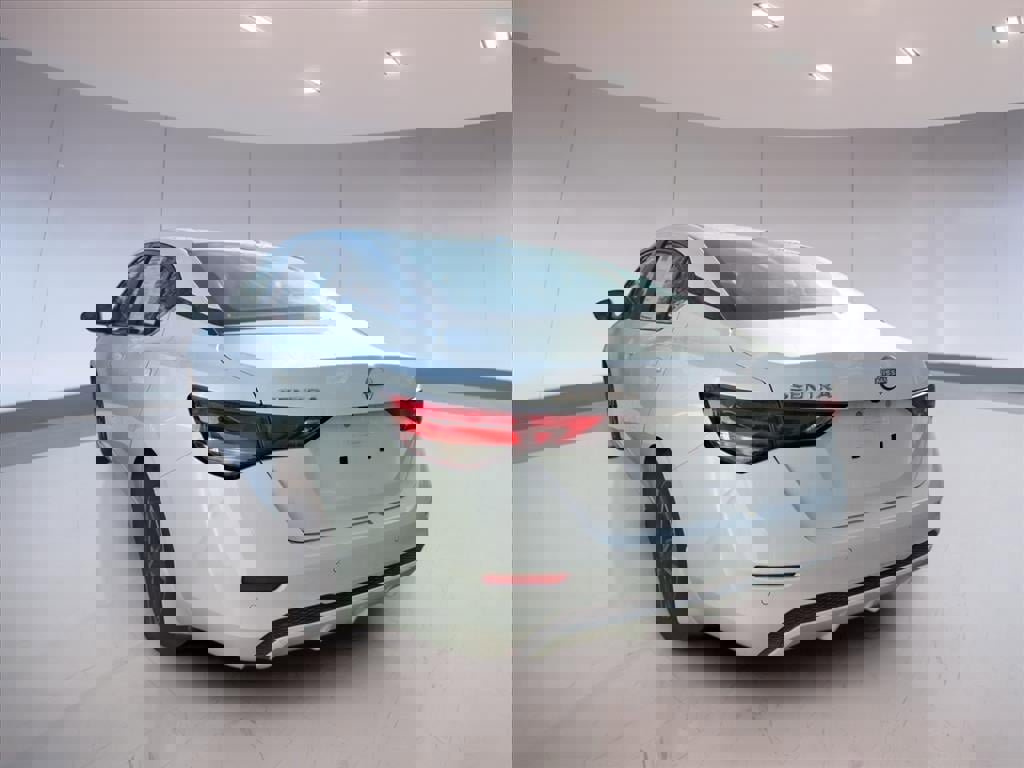 Used 2025 Nissan Sentra SV w/ All-Weather Package image 3