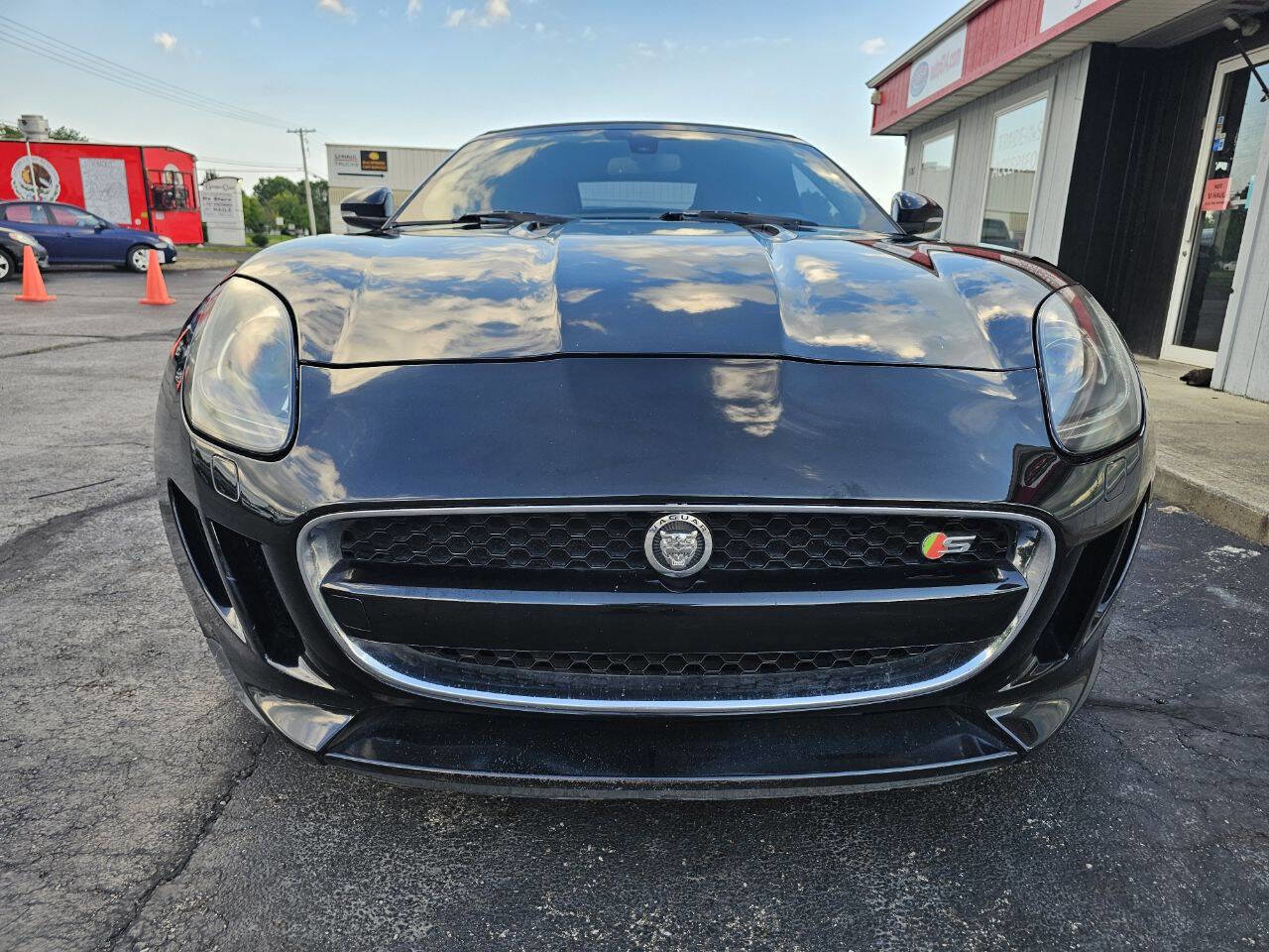 Used 2014 Jaguar F-TYPE S image 3
