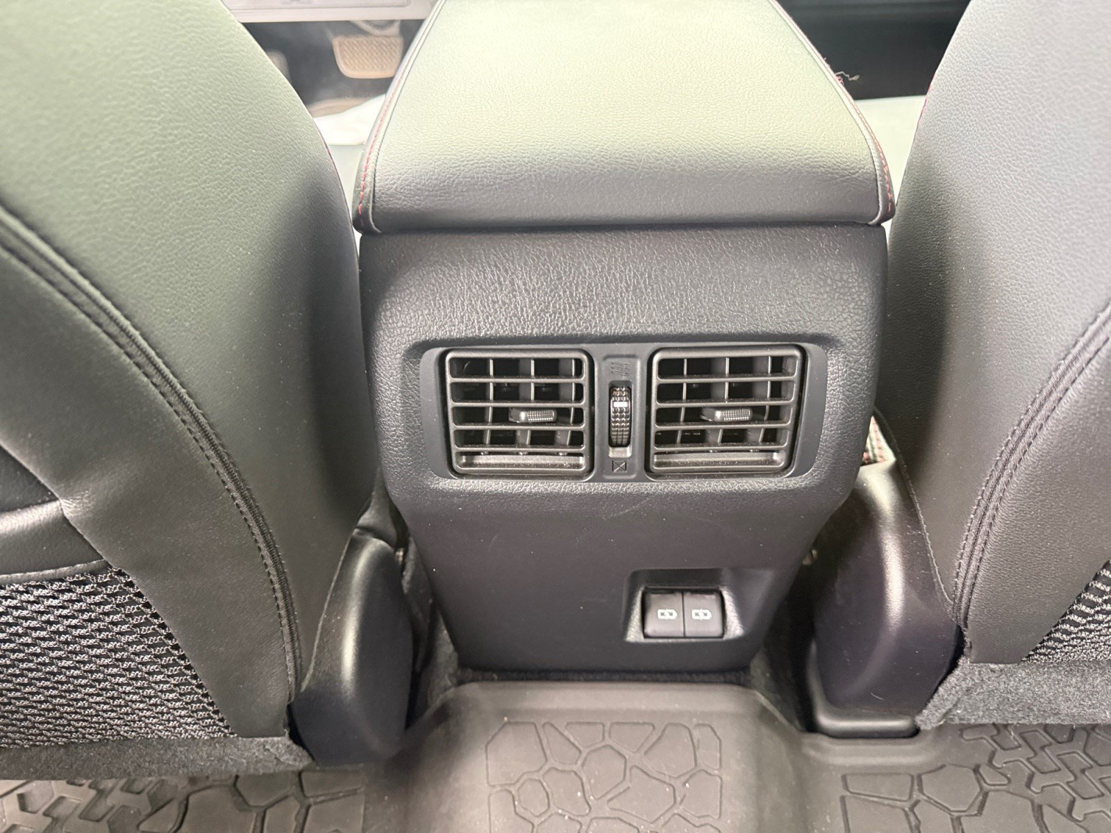 Used 2024 Toyota 4Runner TRD Pro AWD/4WD image 30