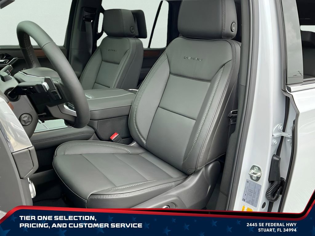 New 2026 GMC Yukon Denali w/ Denali Reserve Package AWD/4WD image 39