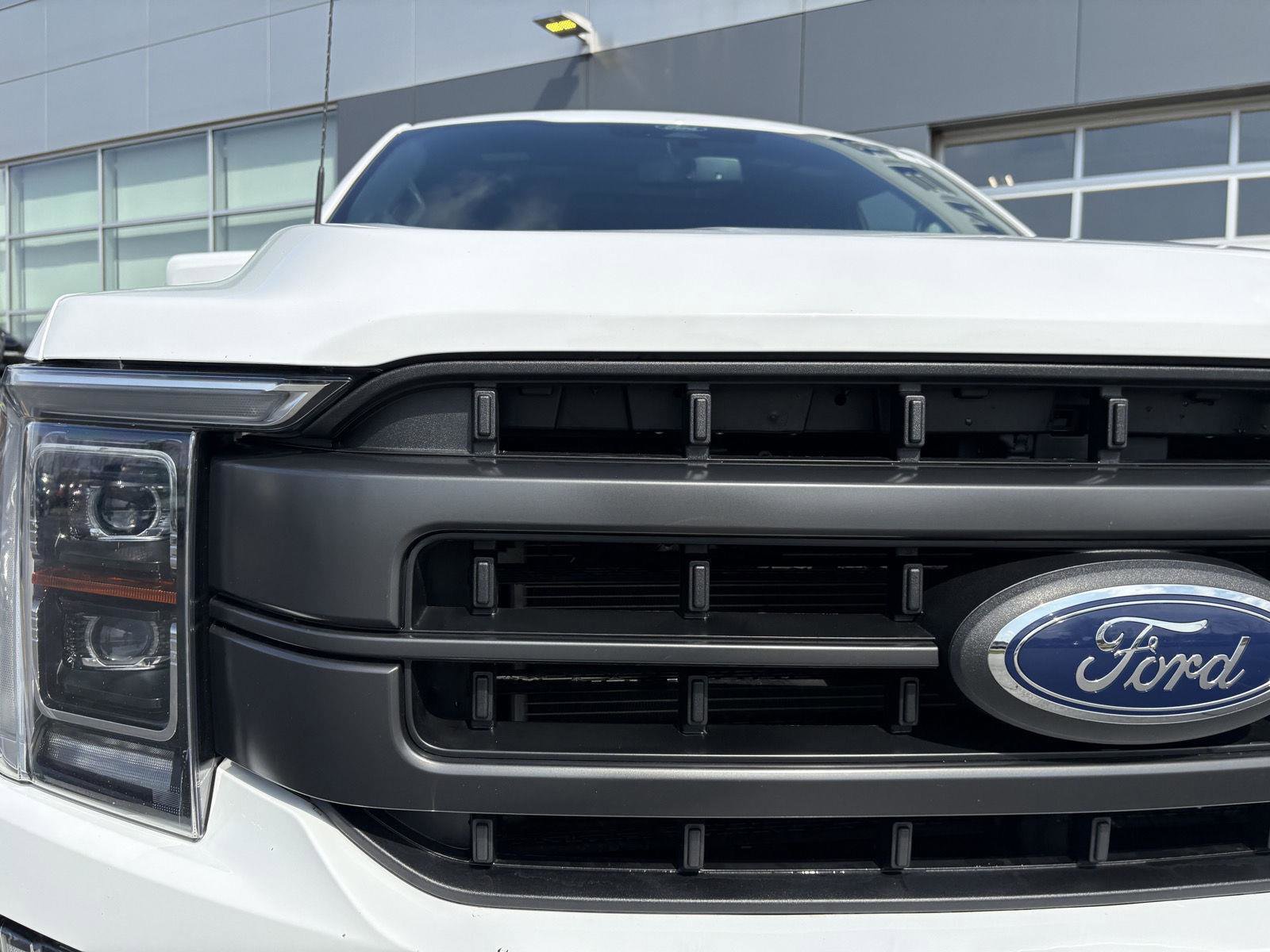 Used 2022 Ford F150 Lariat w/ Equipment Group 502A High AWD/4WD image 24