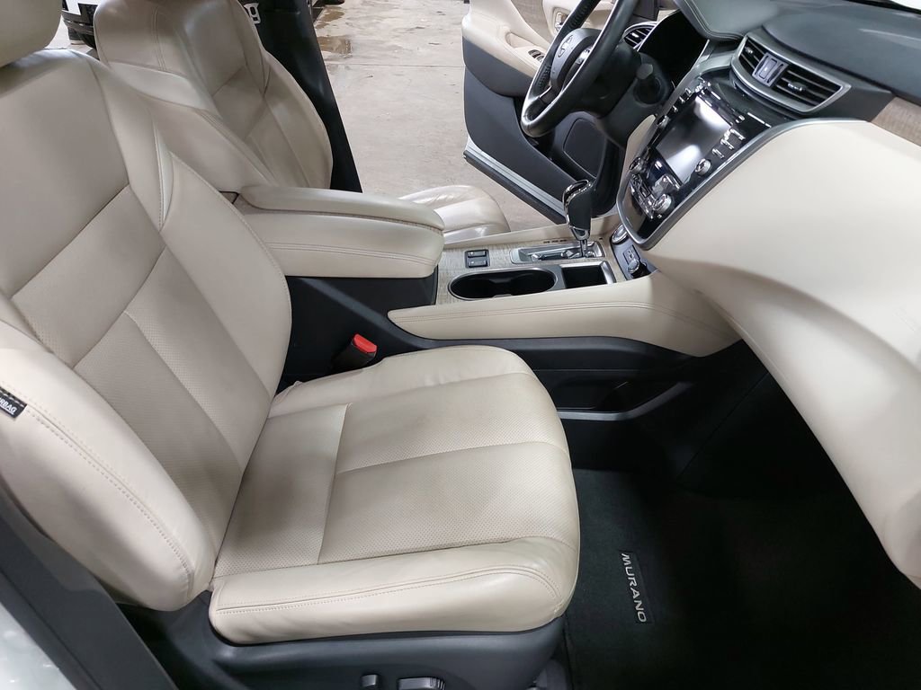 Used 2023 Nissan Murano SL w/ SL Moonroof Package image 10