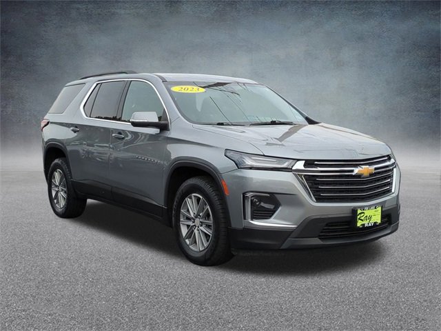 Certified 2023 Chevrolet Traverse LT image 3