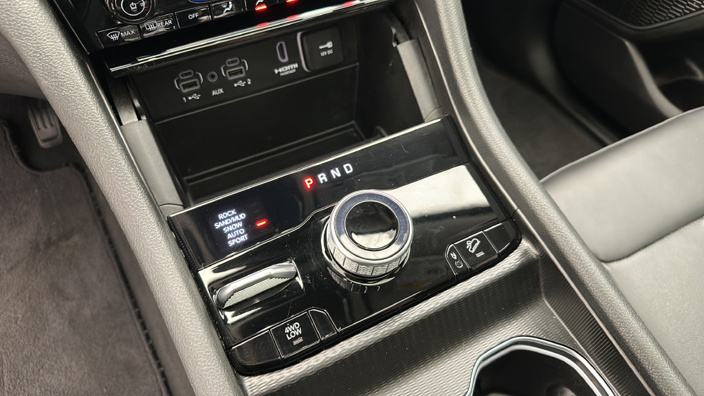Used 2023 Jeep Grand Cherokee 4WD 4xe image 21
