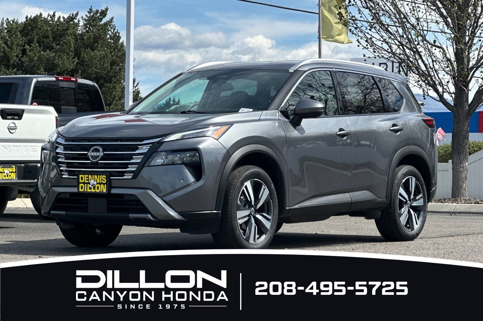 Used 2026 Nissan Rogue SL AWD/4WD image 11