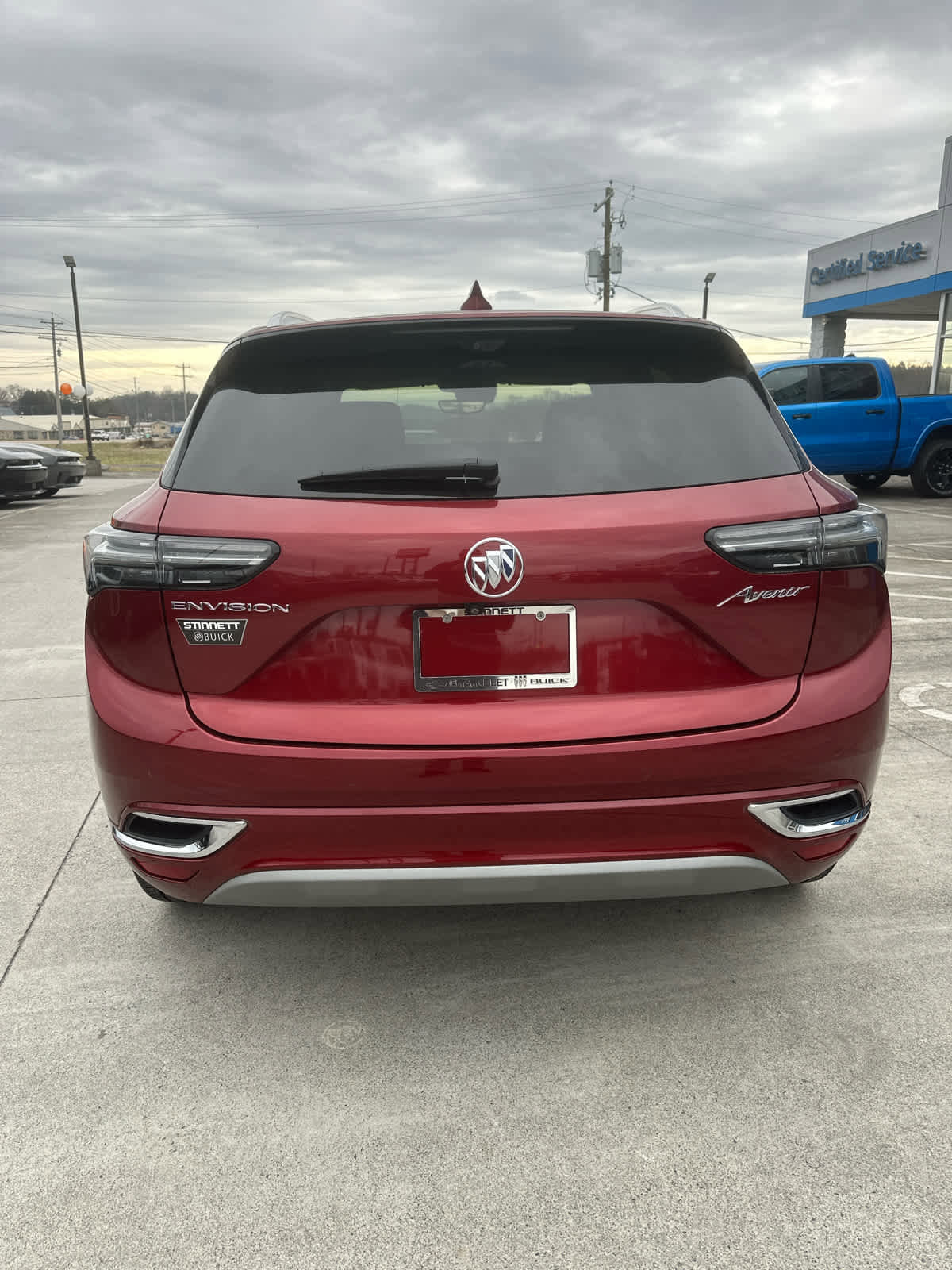 Used 2023 Buick Envision Avenir image 8