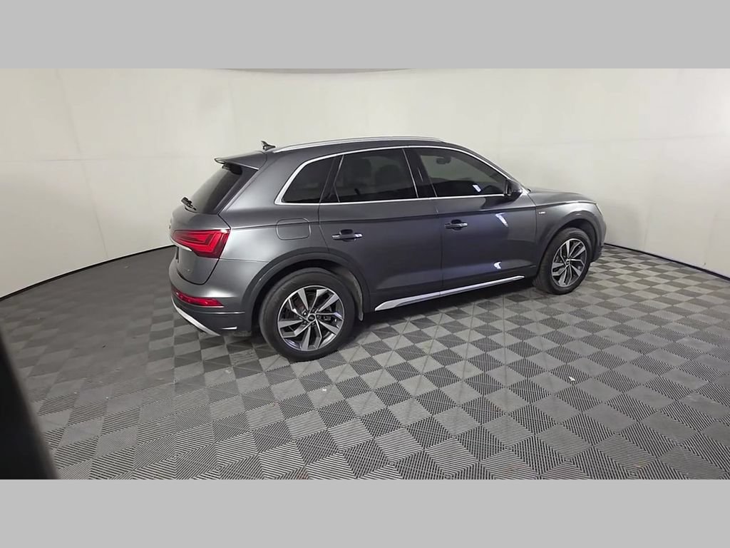 Used 2022 Audi Q5 2.0T Premium Plus AWD/4WD image 39