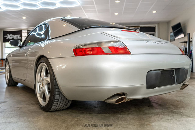Used 2000 Porsche 911 Carrera 4 AWD/4WD image 15