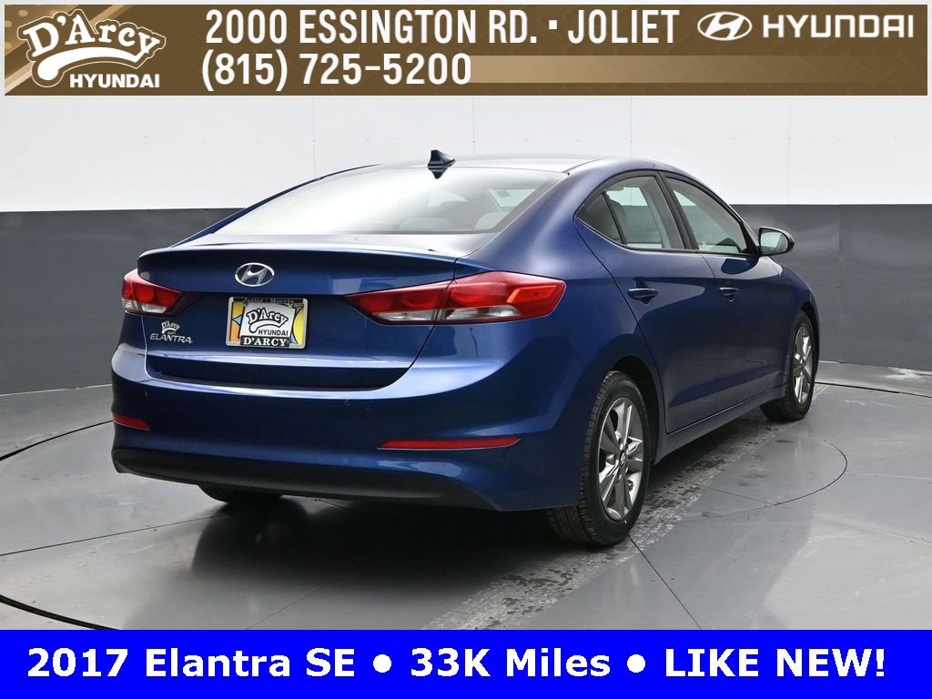 Used 2017 Hyundai Elantra SE image 5