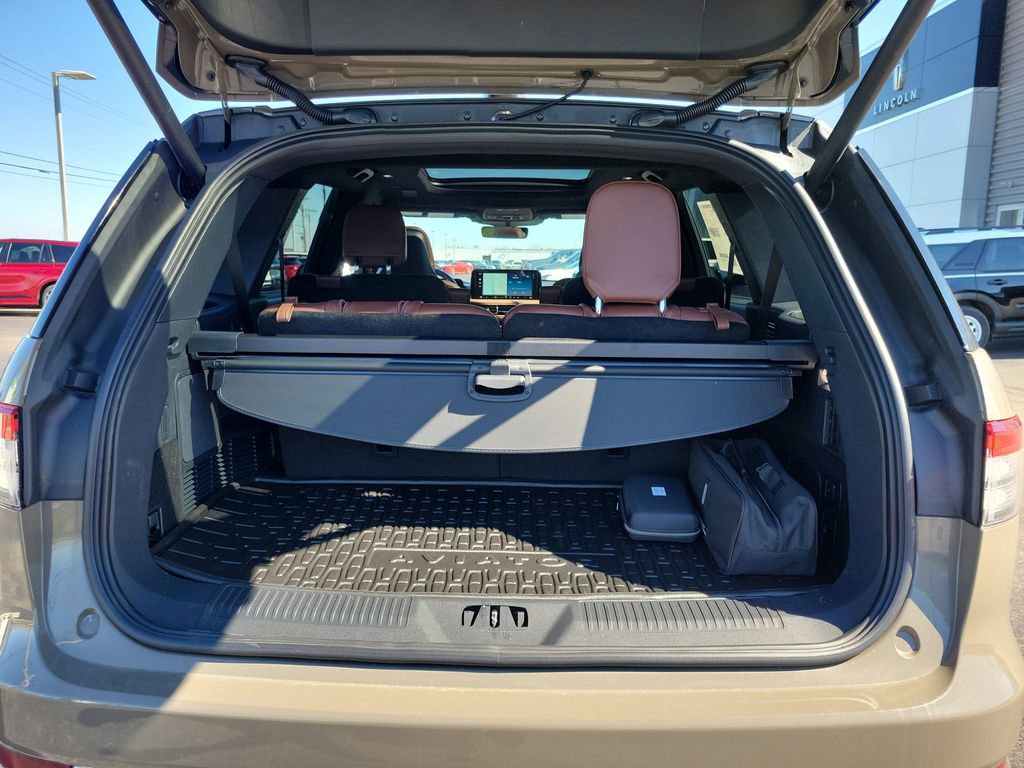 New 2026 Lincoln Aviator Reserve image 10