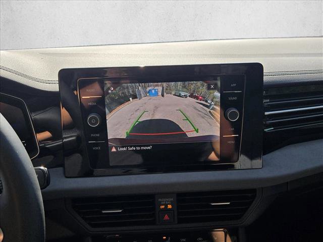 New 2026 Volkswagen Jetta SE image 22