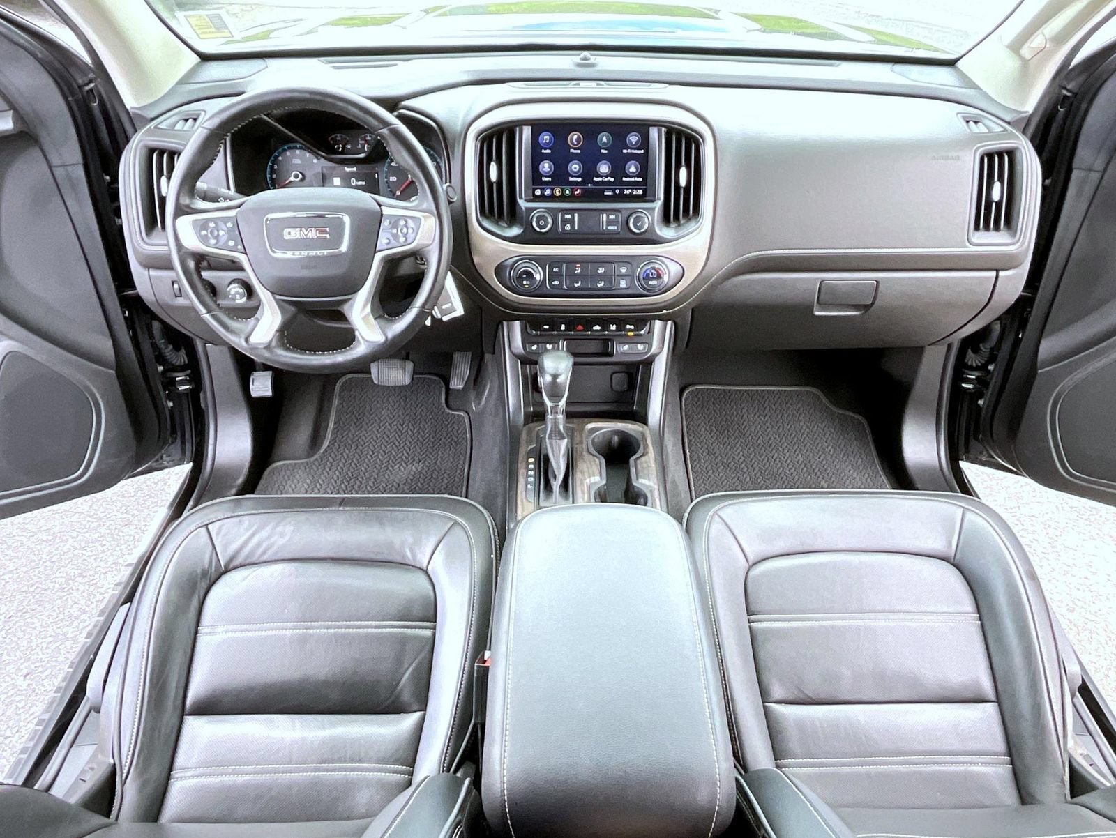Certified 2022 GMC Canyon Denali AWD/4WD image 12