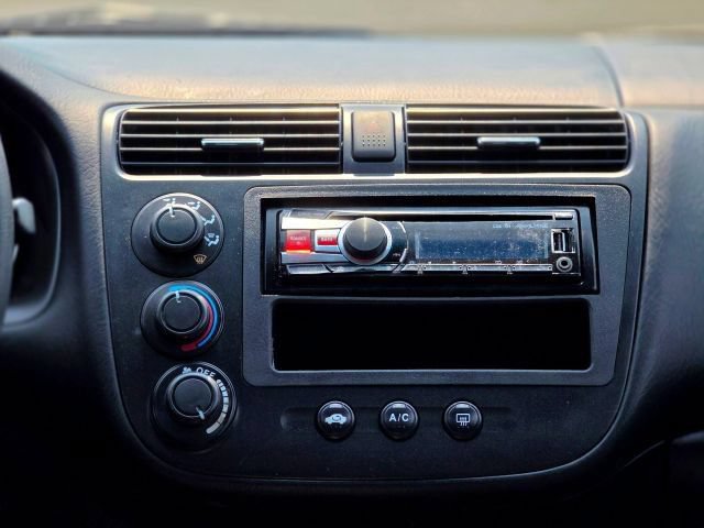 Used 2004 Honda Civic LX image 18