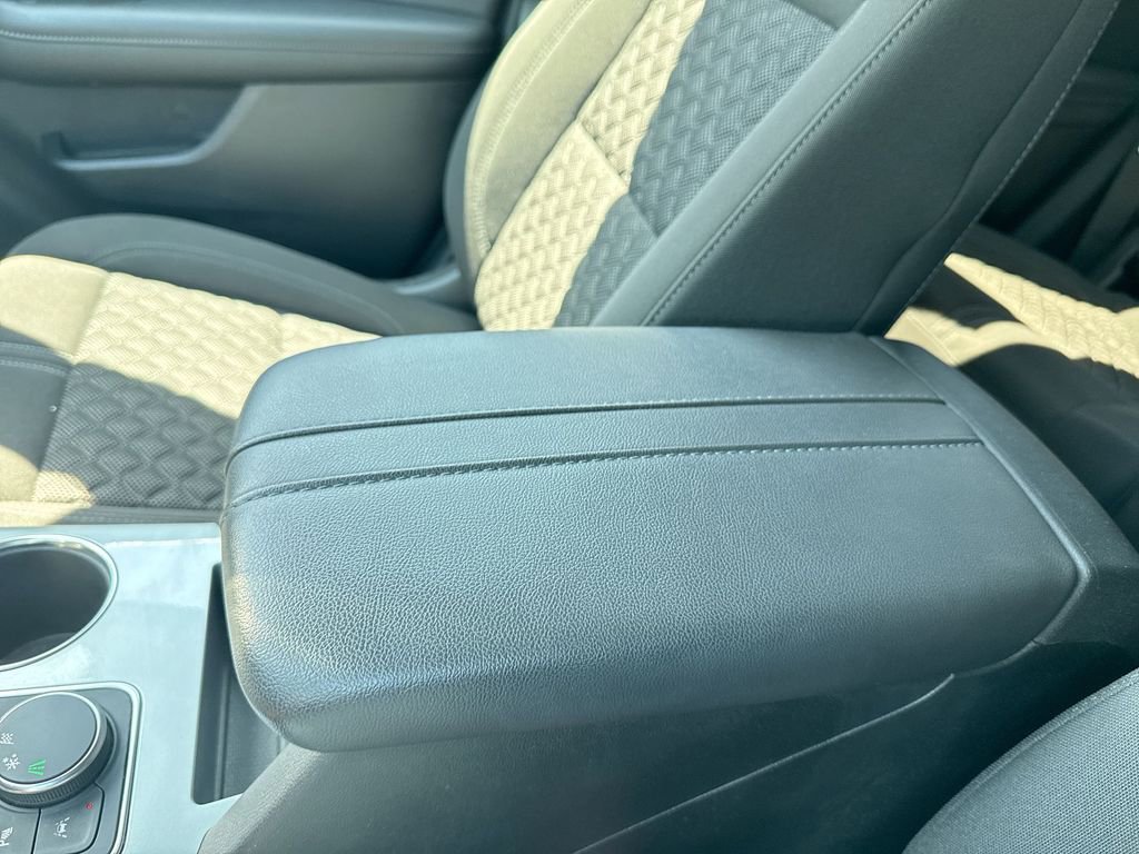 Used 2022 Chevrolet Blazer LT image 24