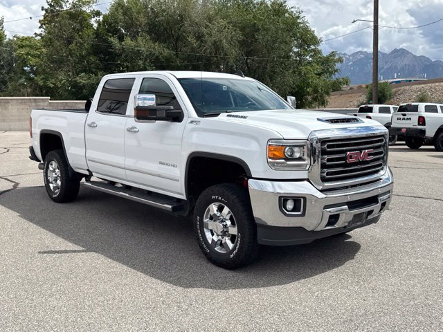 Used 2019 GMC Sierra 3500 SLT w/ Duramax Plus Package AWD/4WD image 8