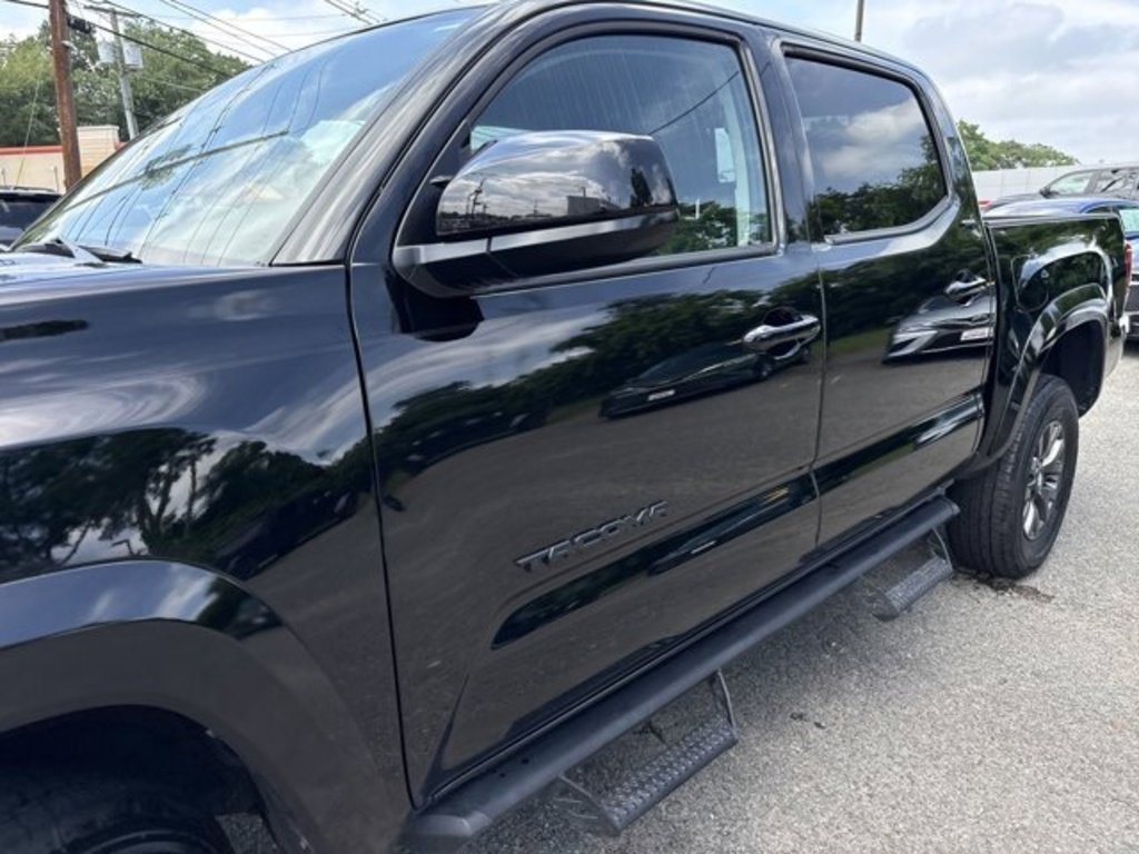 Certified 2023 Toyota Tacoma SR5 image 48