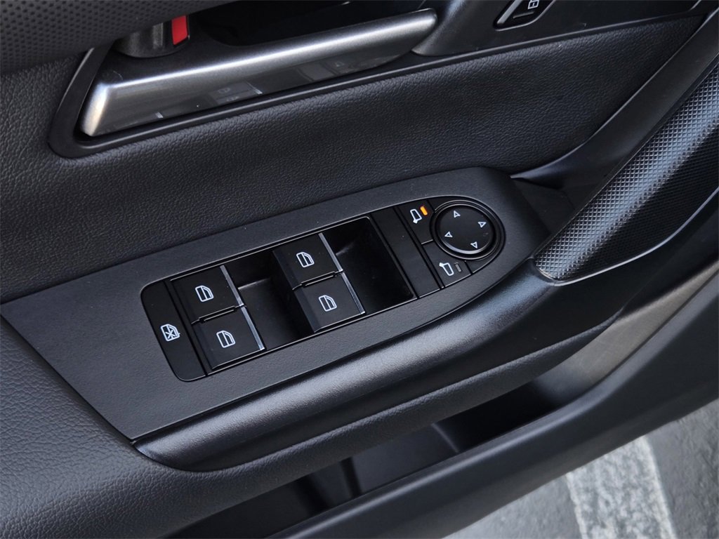 Certified 2025 MAZDA CX-50 AWD 2.5 S w/ Select Package image 11