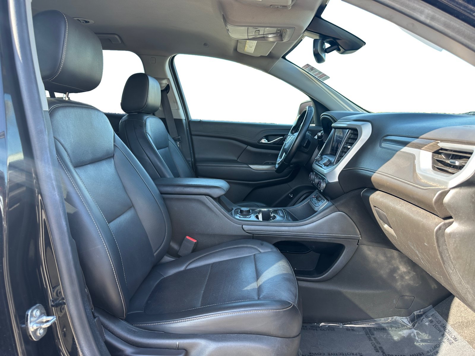 Used 2023 GMC Acadia SLT FWD image 15