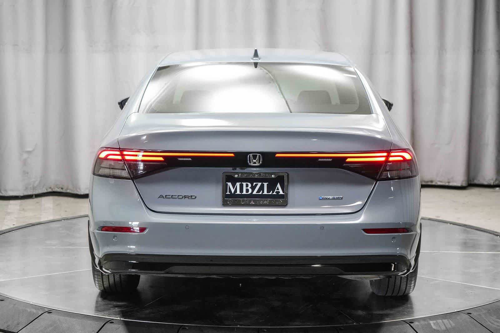Used 2024 Honda Accord EX-L image 8