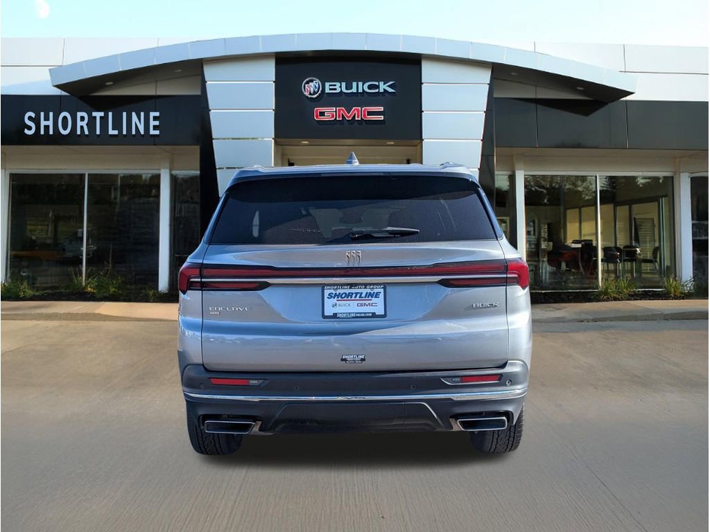 Used 2025 Buick Enclave Preferred AWD/4WD image 4