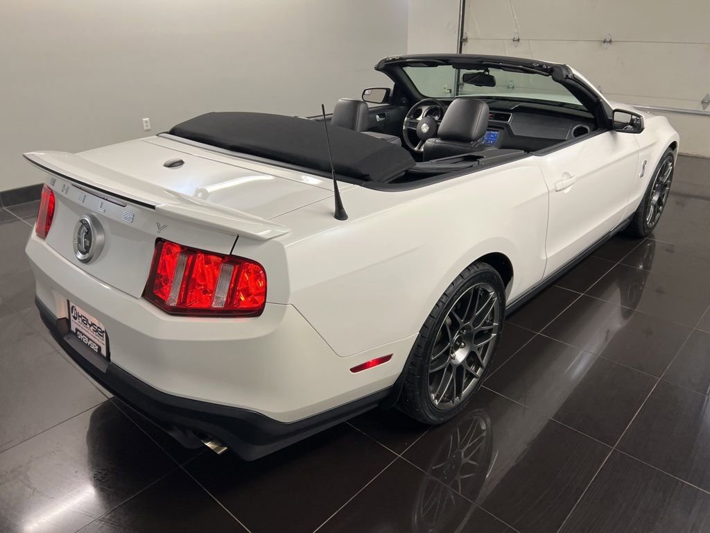Used 2011 Ford Mustang Shelby GT500 w/ SVT Performance Pkg image 12