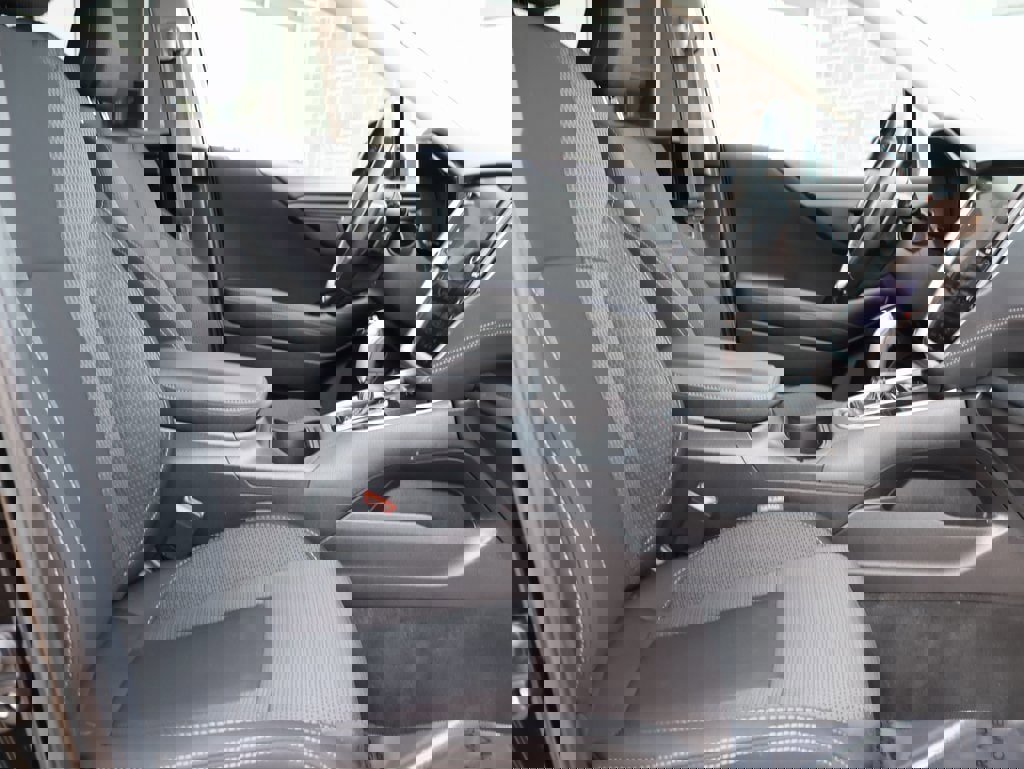 Used 2022 Subaru Outback Premium image 10