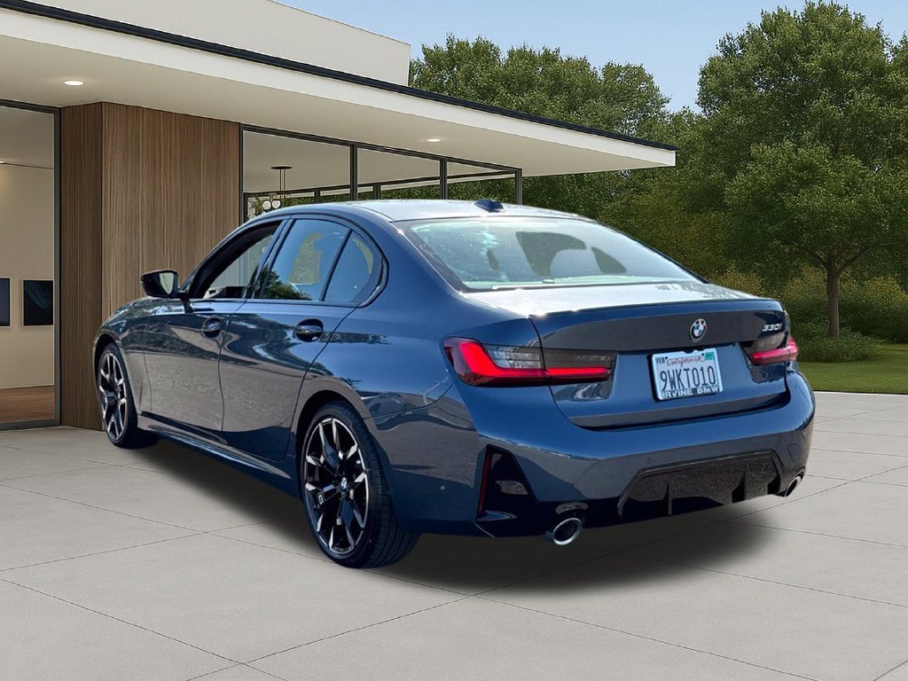 Used 2026 BMW 330i Sedan w/ M Sport Package RWD image 10