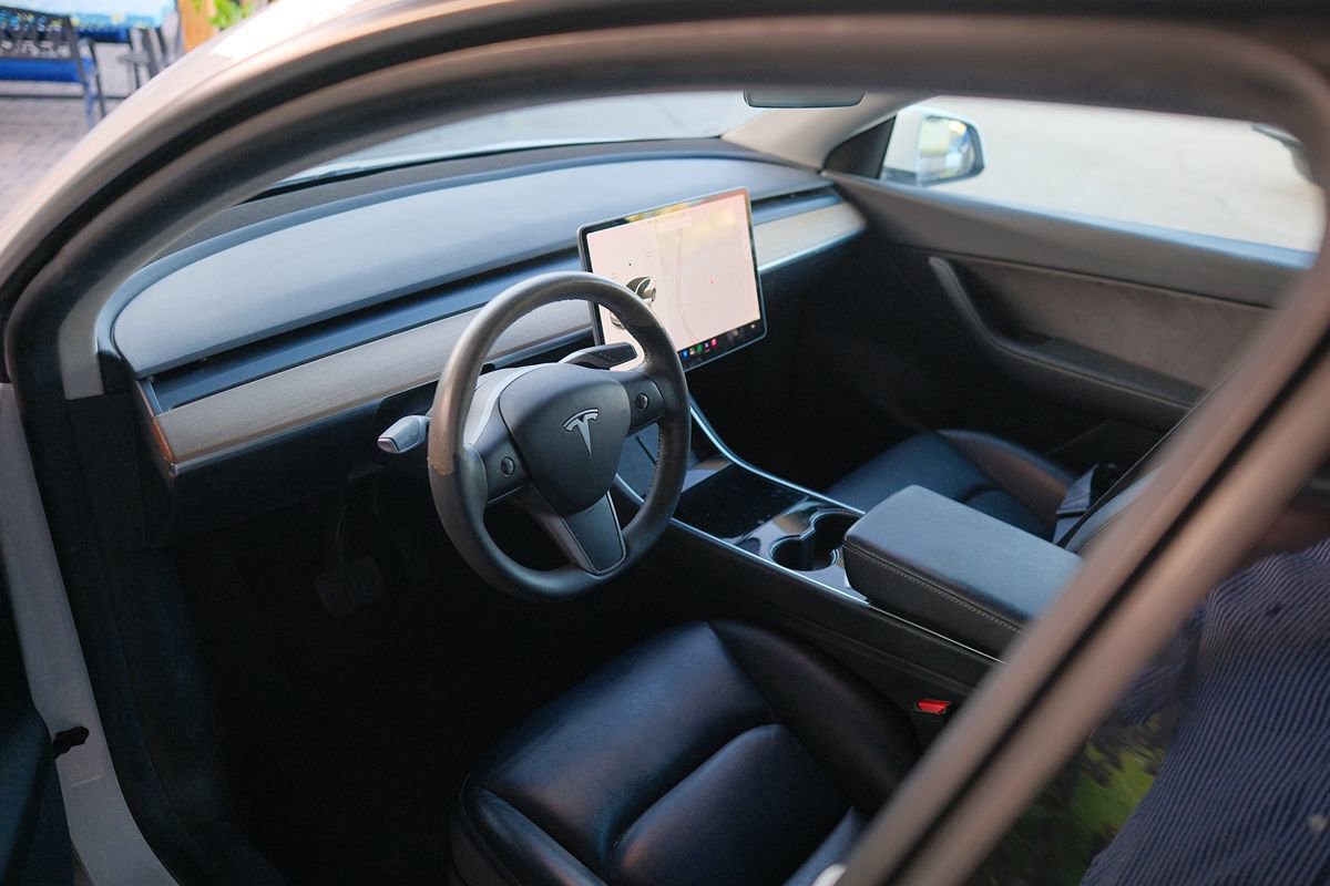 Used 2020 Tesla Model Y Long Range AWD/4WD image 33