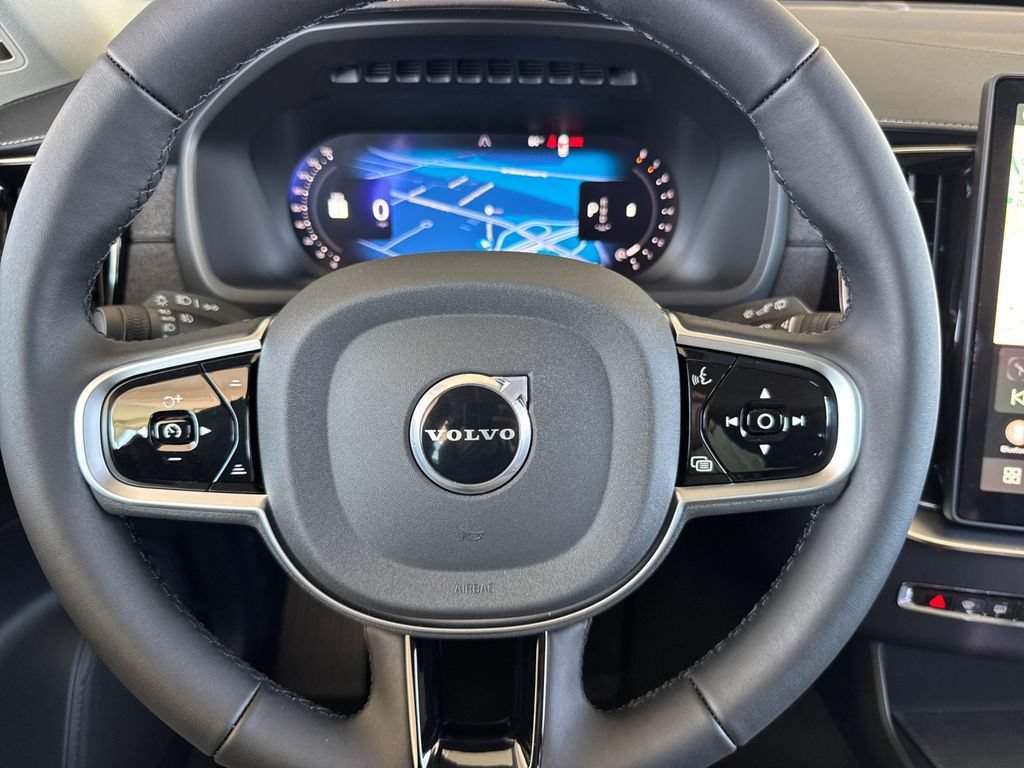 New 2026 Volvo XC90 B6 Core AWD/4WD image 24
