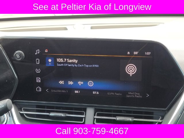 Used 2025 Chevrolet Trax ACTIV w/ Sunroof Package FWD image 23