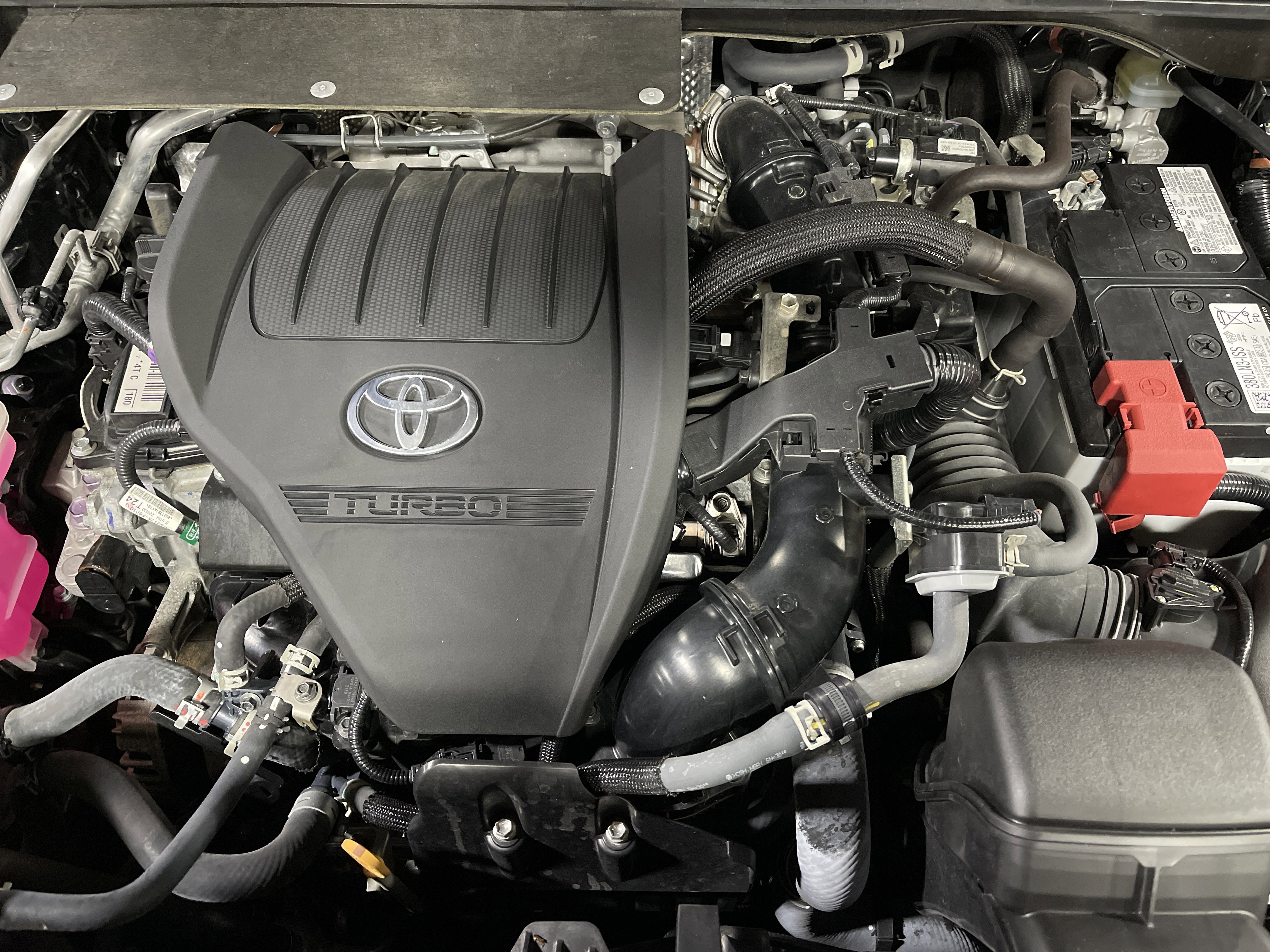 Used 2023 Toyota Highlander LE image 16